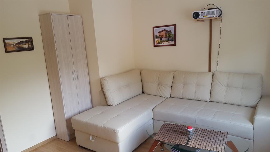 Hotel The Wild Fig Shumen Esterno foto